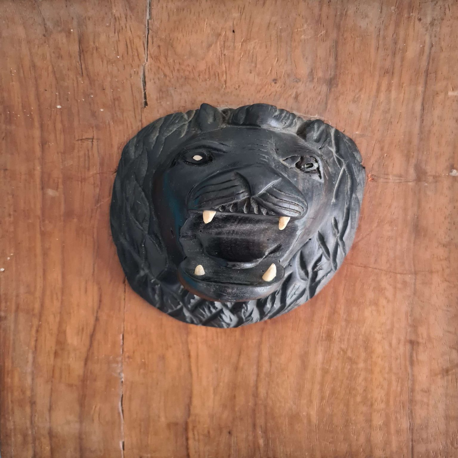 ahşap-el-işi-aslan-figür-1