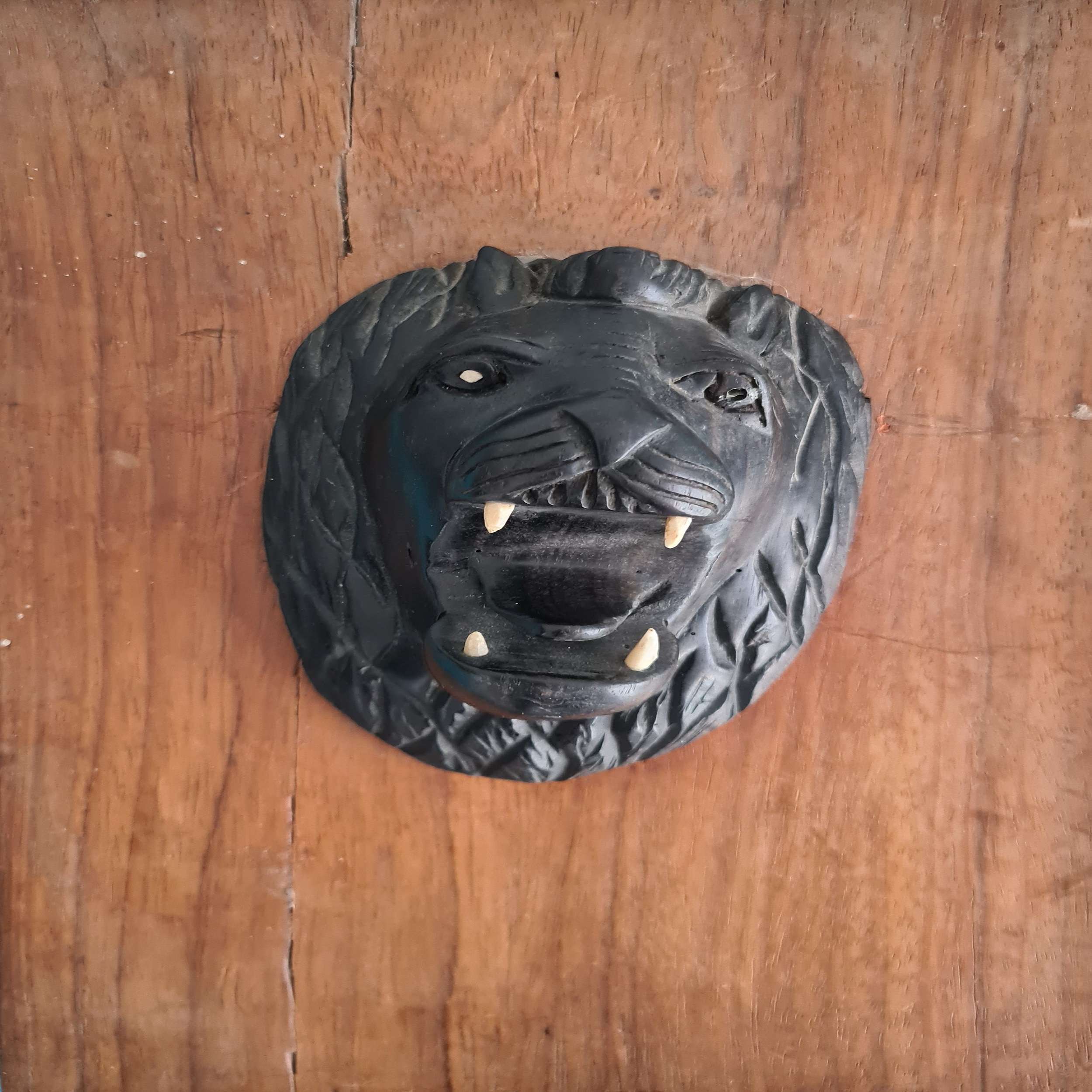 ahşap-el-işi-aslan-figür-1 ahşap-el-işi-aslan-figür-1