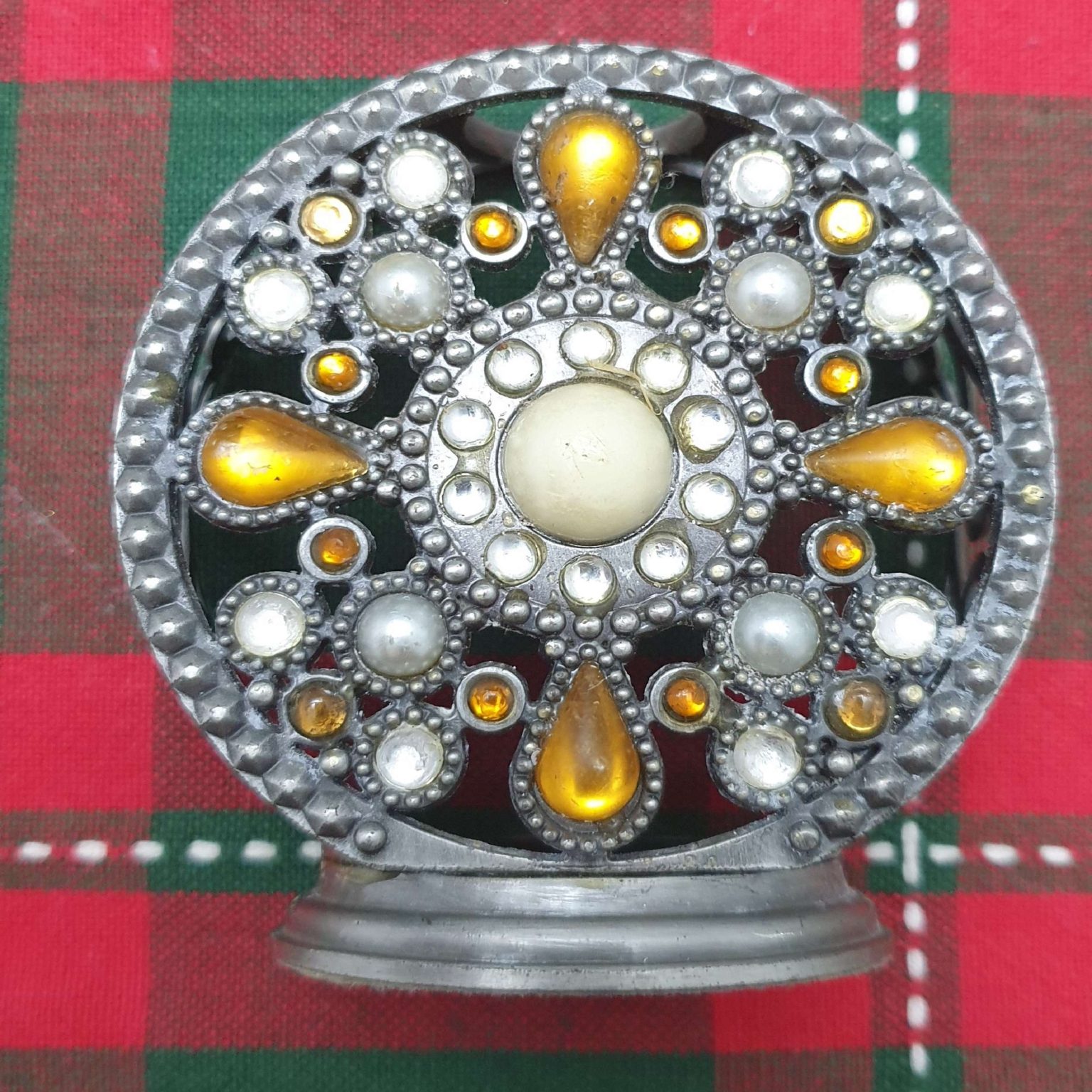 taşlı-metal-mumluk-el-tasarım-1