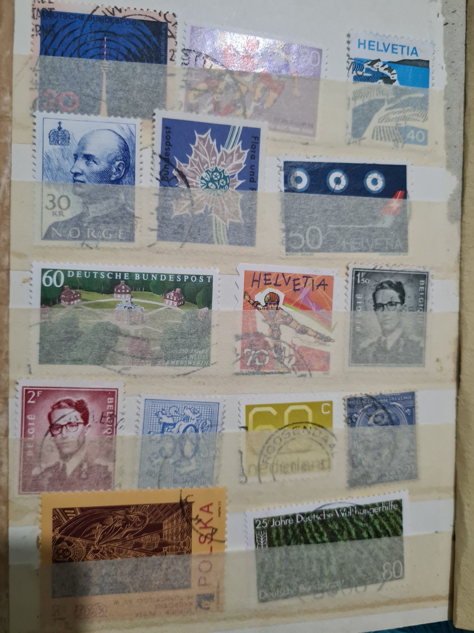 pul-defterinde-228-adet-pul-7
