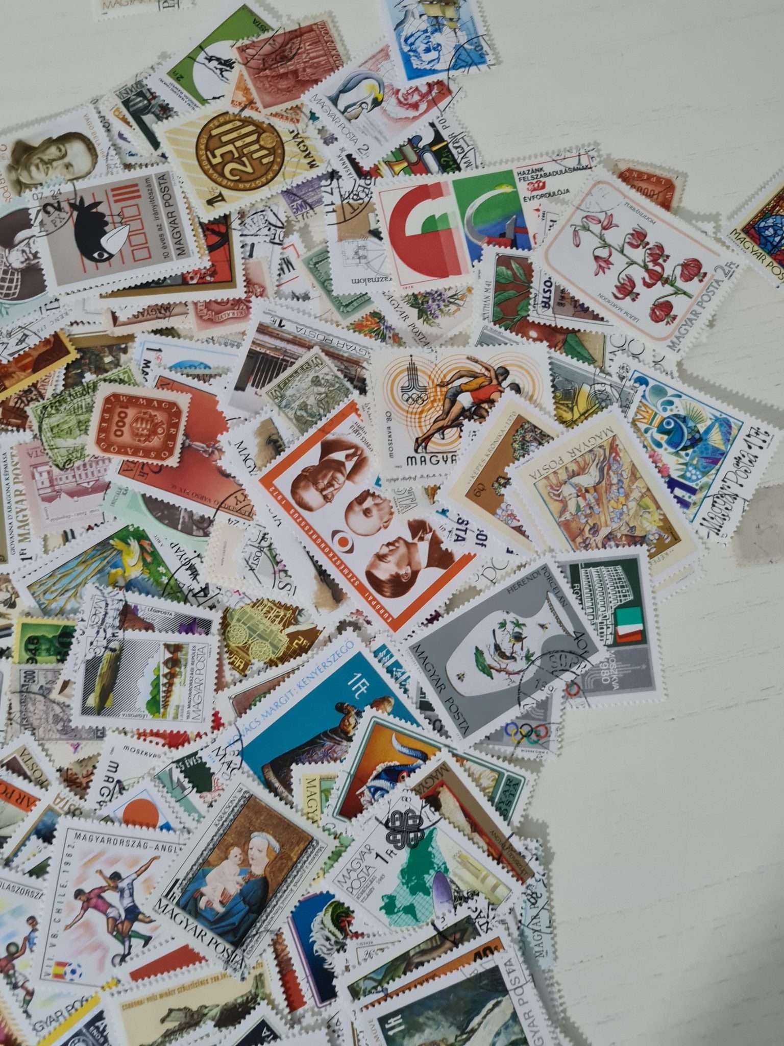 250-farklı-macar-posta-pulu-lotu-3