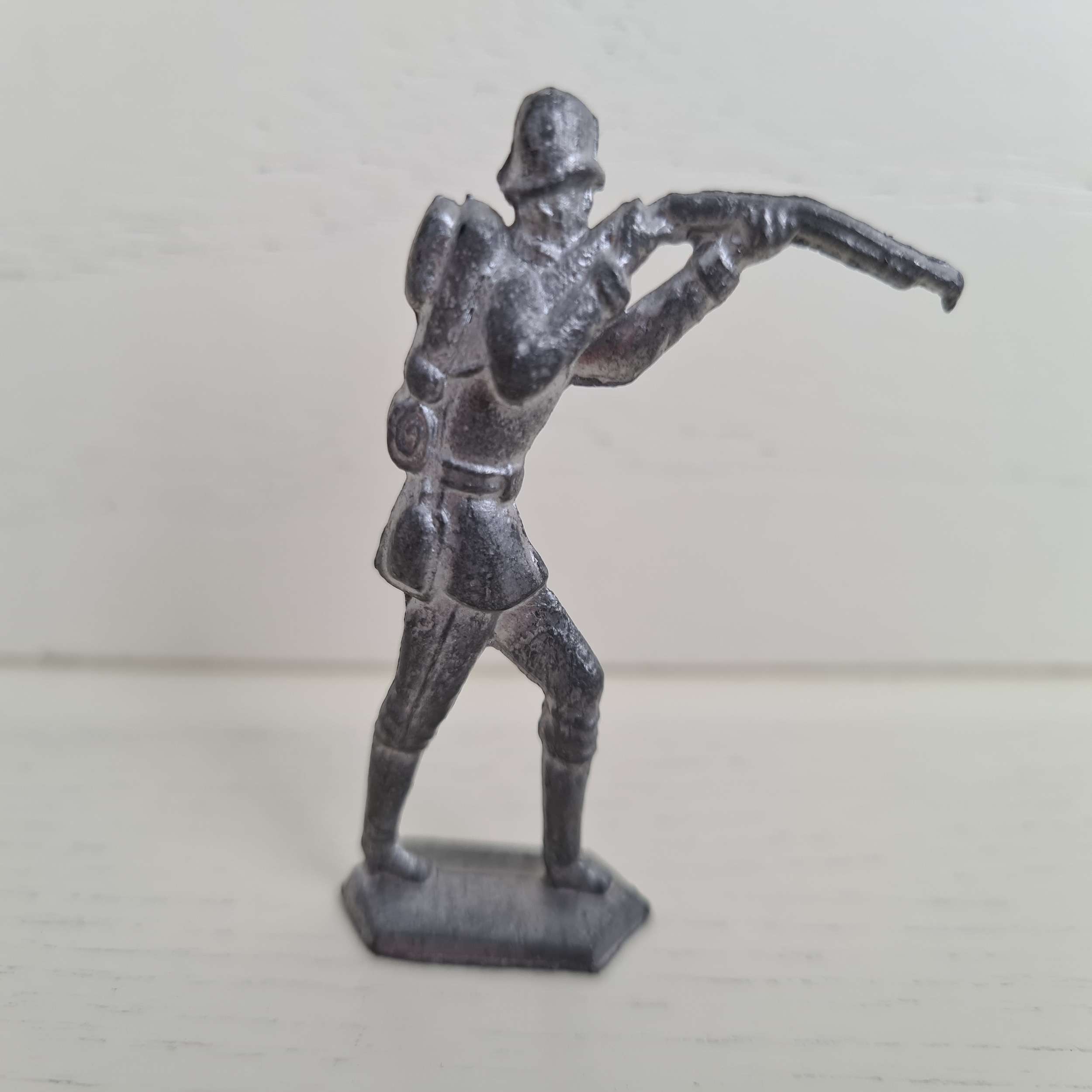 5cm-süngülü-kurşun-asker-1 5cm-süngülü-kurşun-asker-1