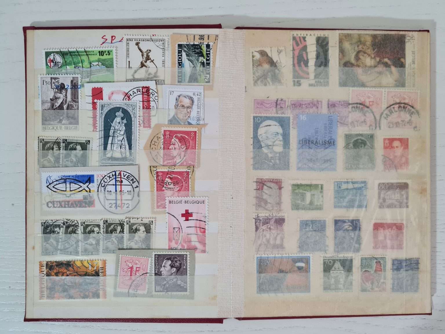 291-adet-pul-koleksiyonu-defterinde-3