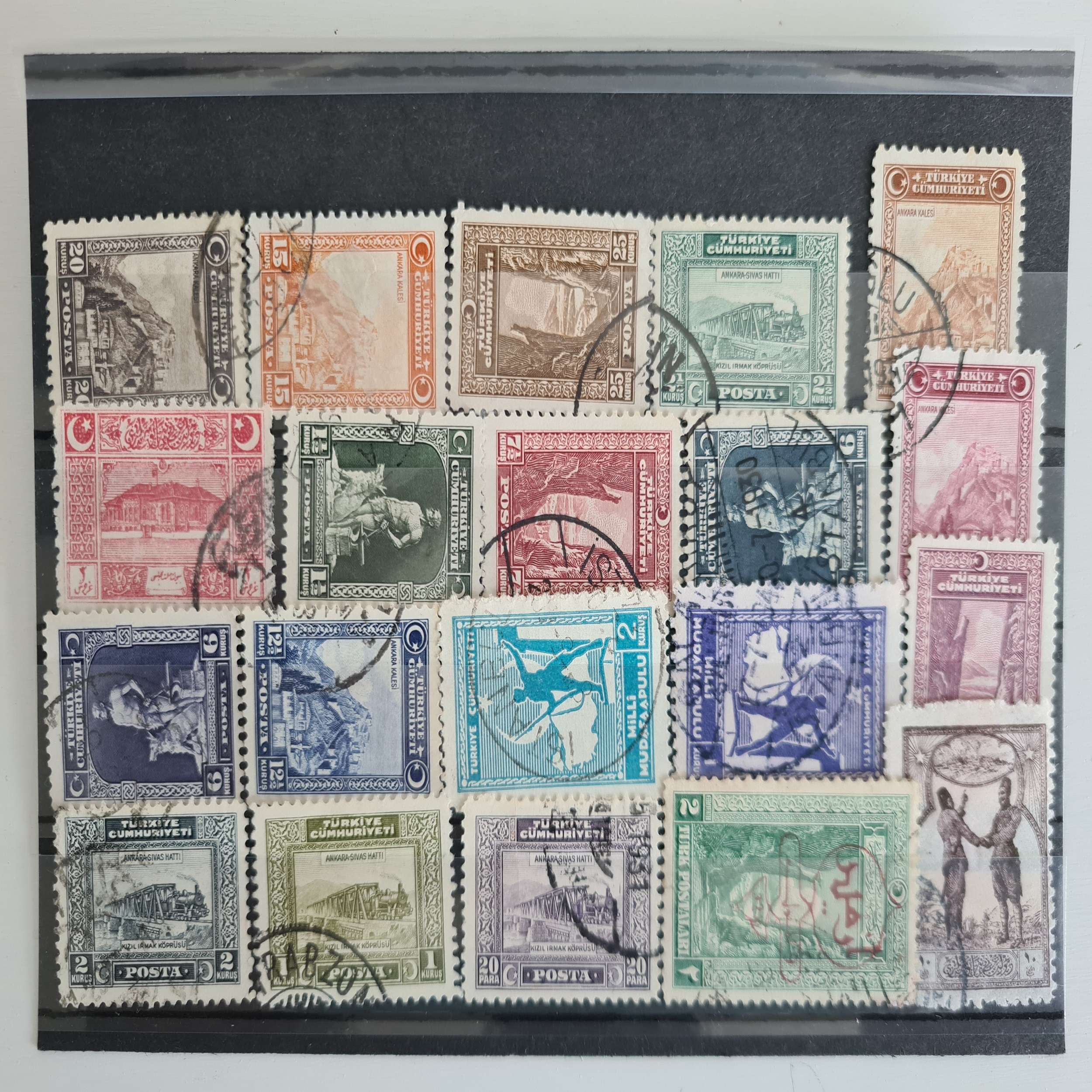 20-adet-cumhuriyet-ilk-dönem-pulları 20-adet-cumhuriyet-ilk-dönem-pulları