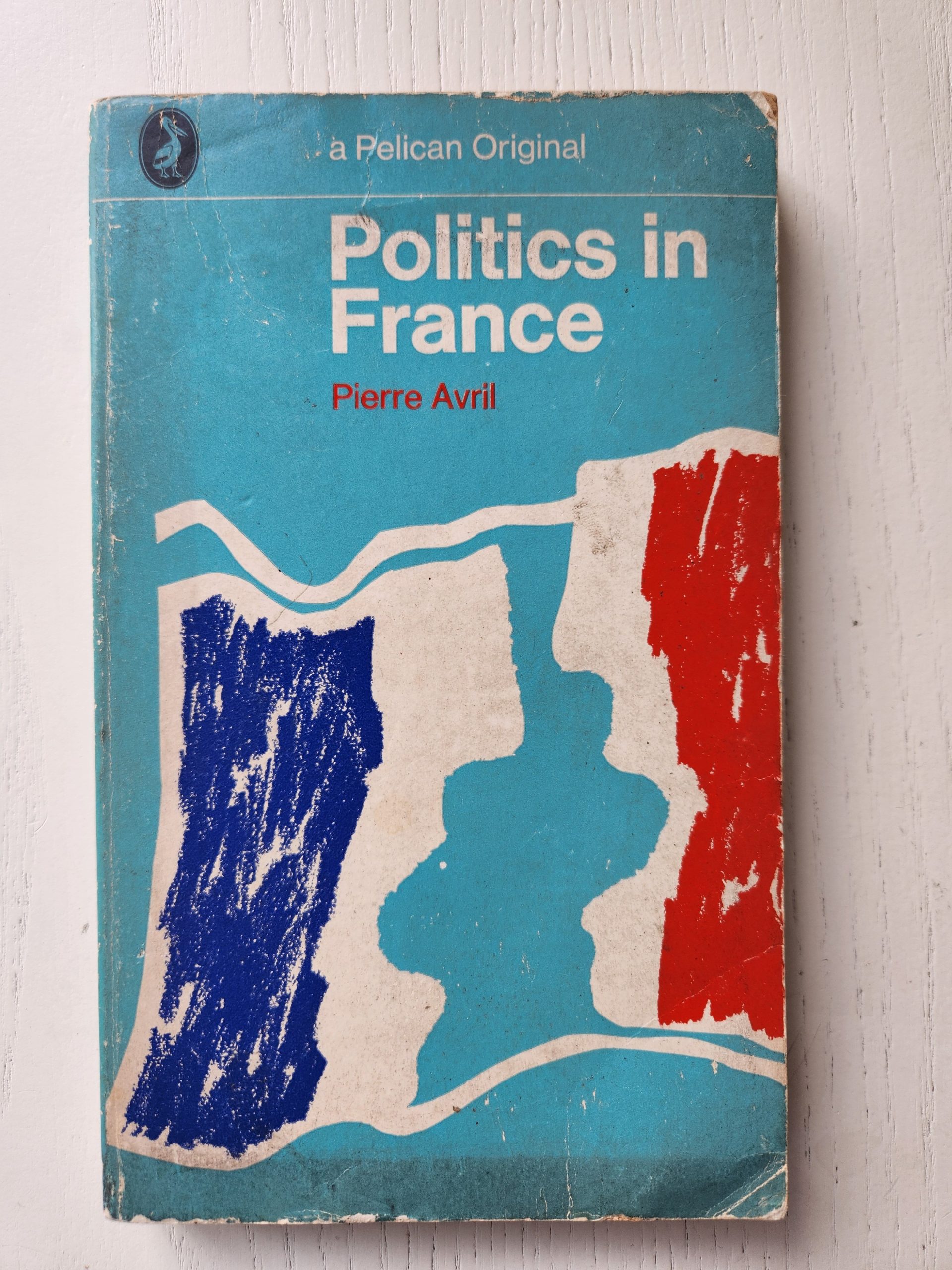 1000009264.jpg Politics in France 300 Sayfa 1969 Baskı ingilizce temiz kitap - Görsel 1
