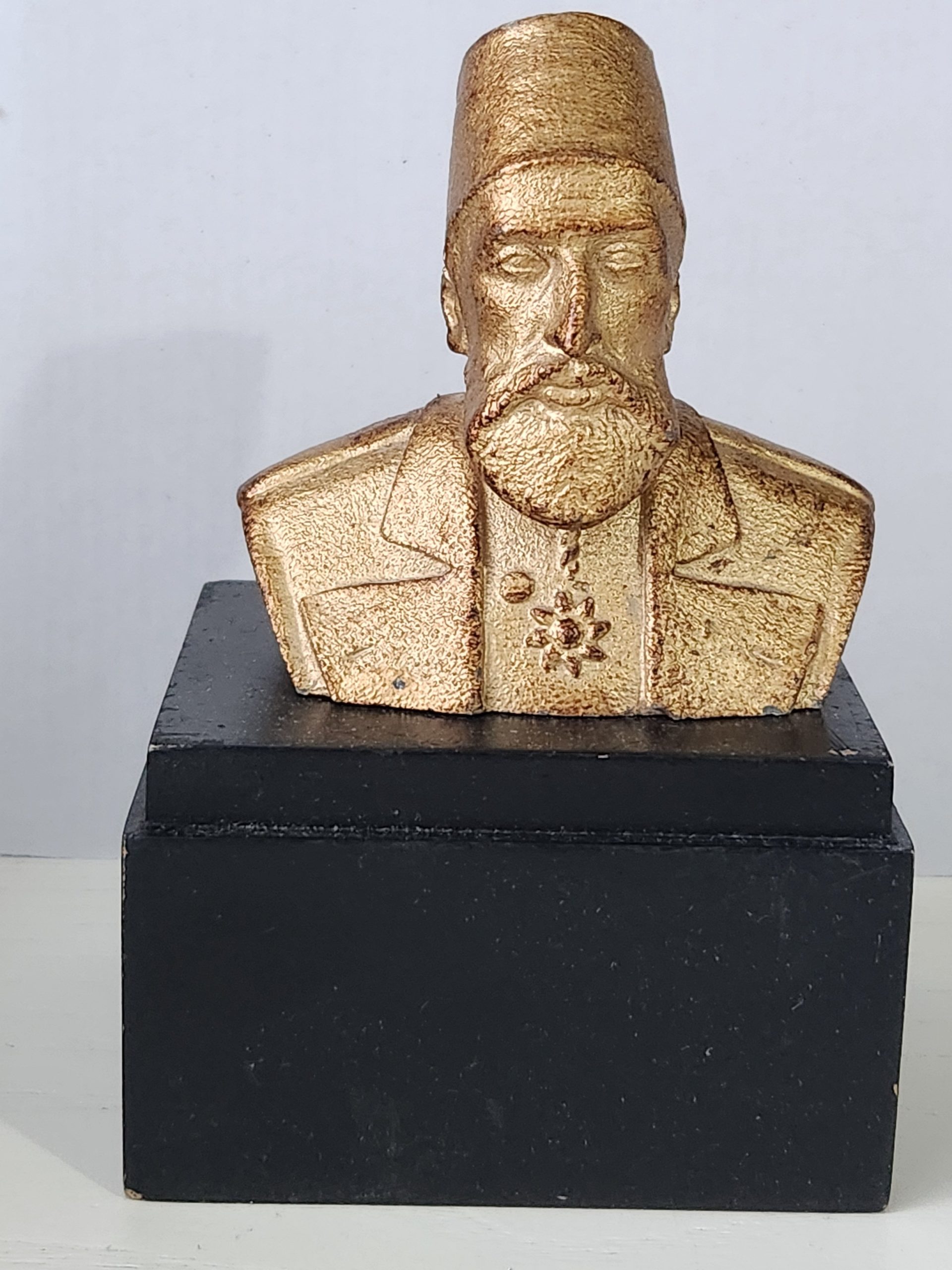 1000013816-scaled.jpg Sultan Abdülhamid Han Ahşap Büst 14cm - Görsel 1