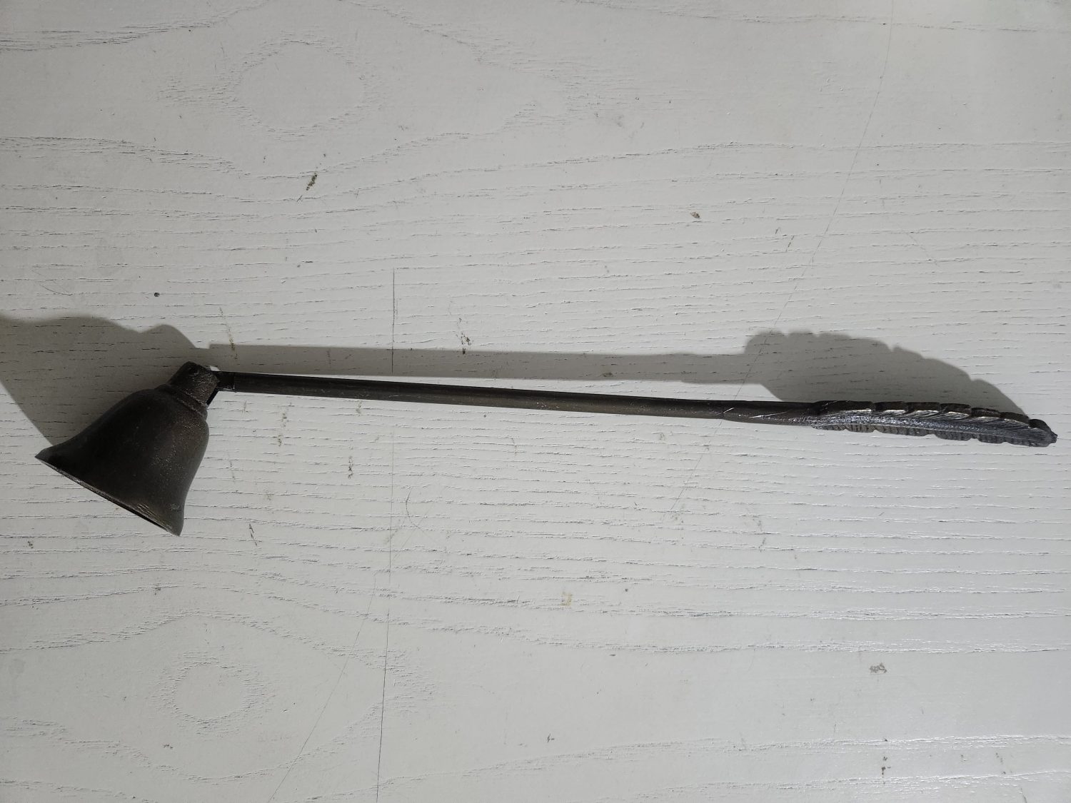 30cm Pirinç Mum Söndürücü Kuş Tüyü Formunda - Görsel 2