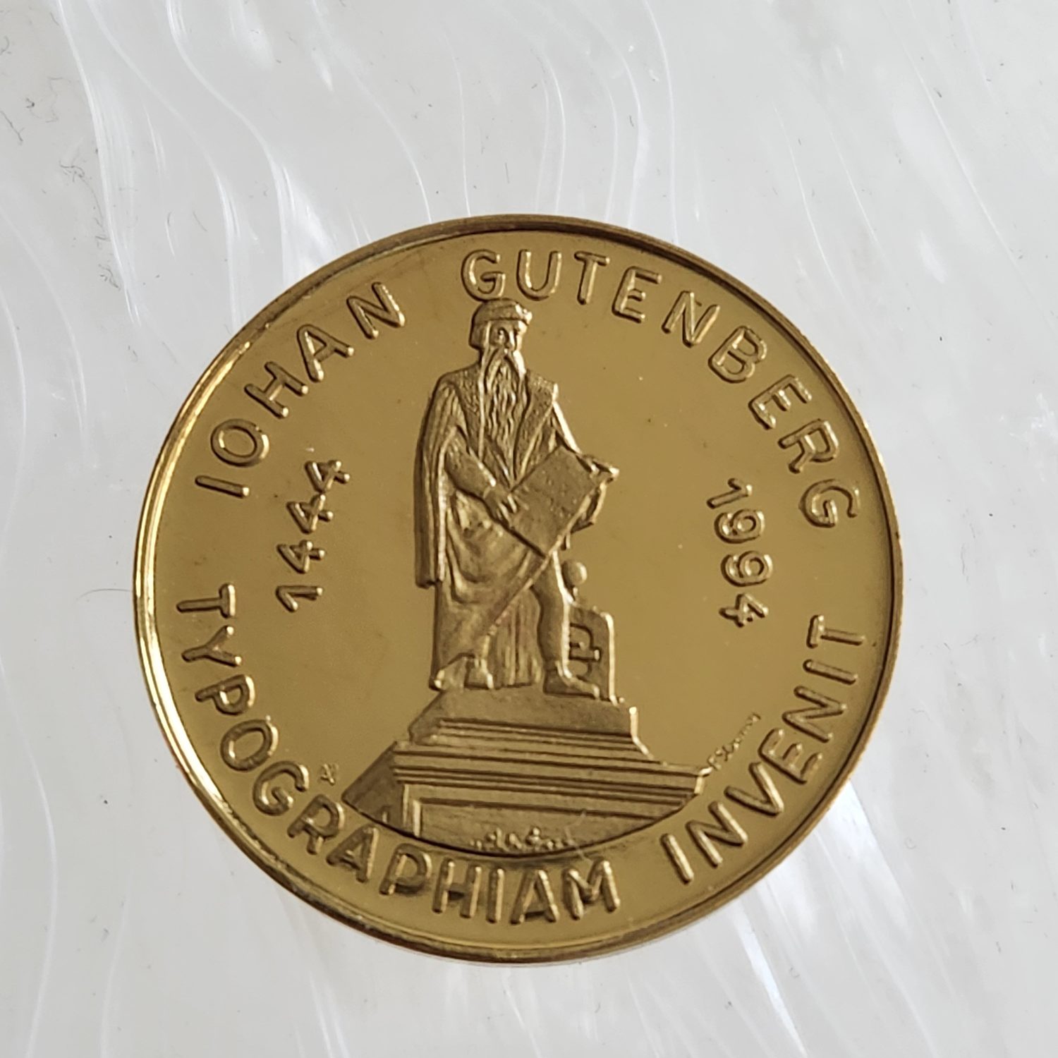 Gutenberg Matbaa 500.Yıl Nadir Hatıra Madalya 3 cm Çap