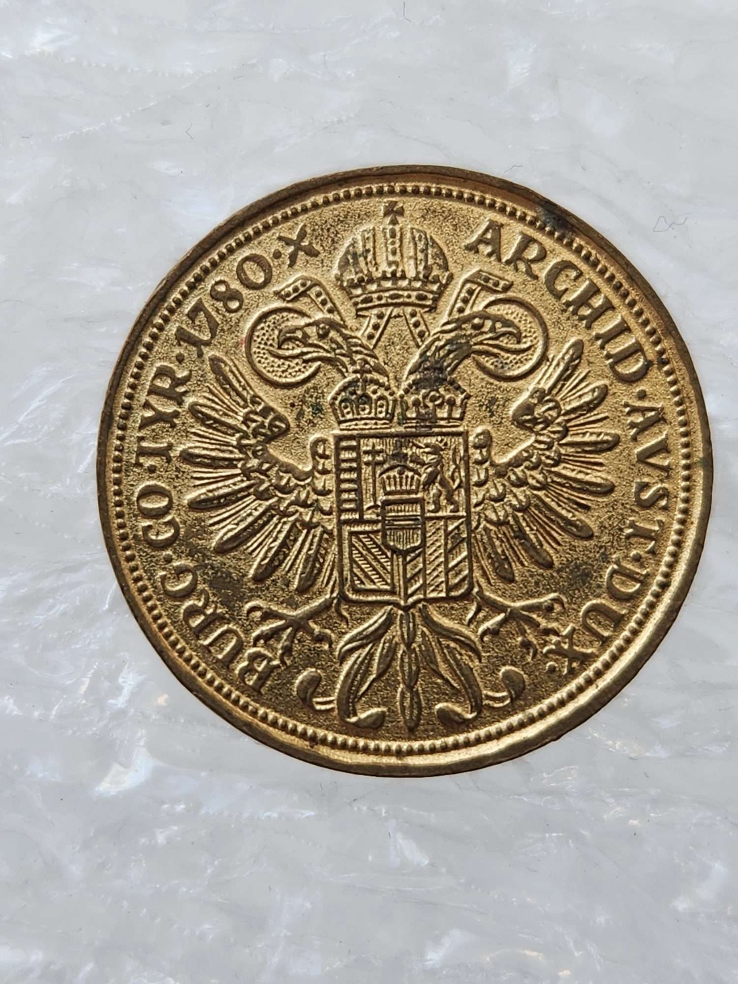 Maria Theresia Madalya 2cm Çap Antika - Görsel 2