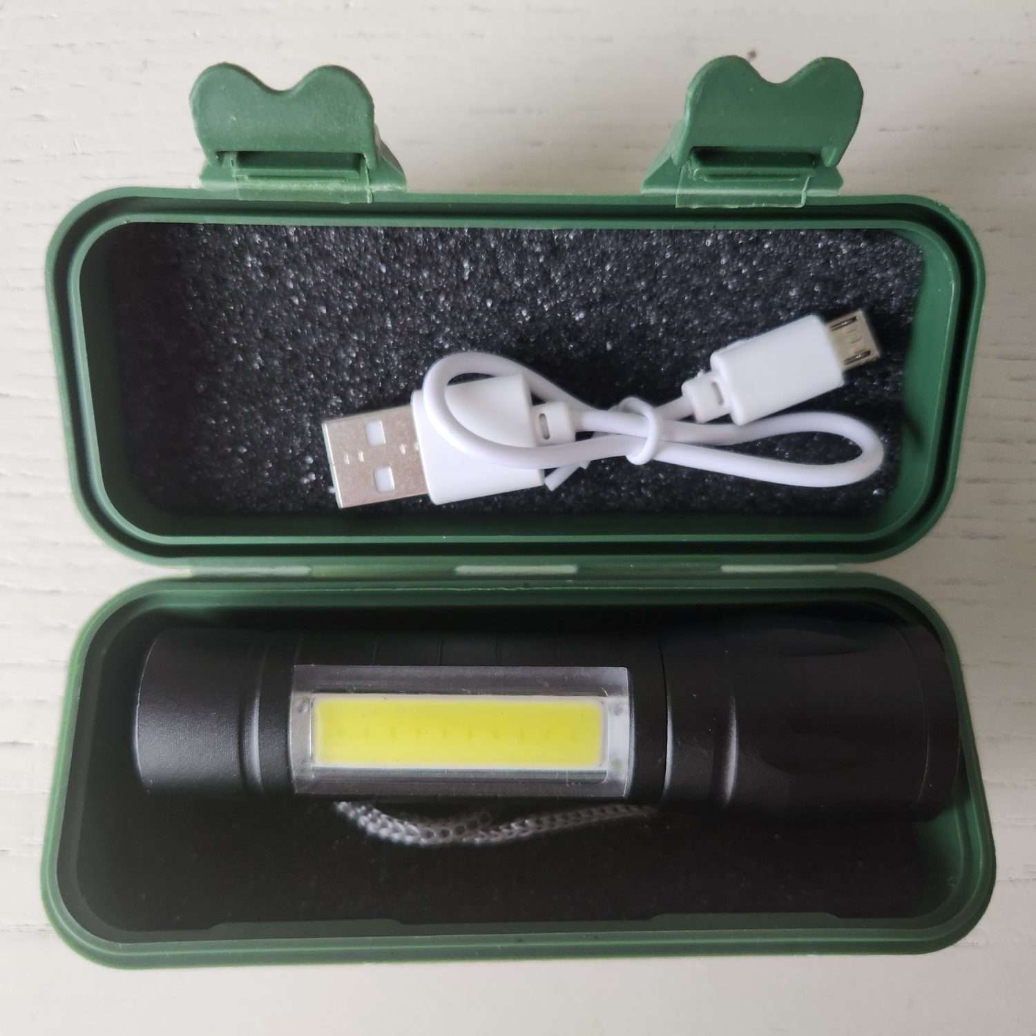 USB Șarjlı 3 Kademeli El Feneri Kamp