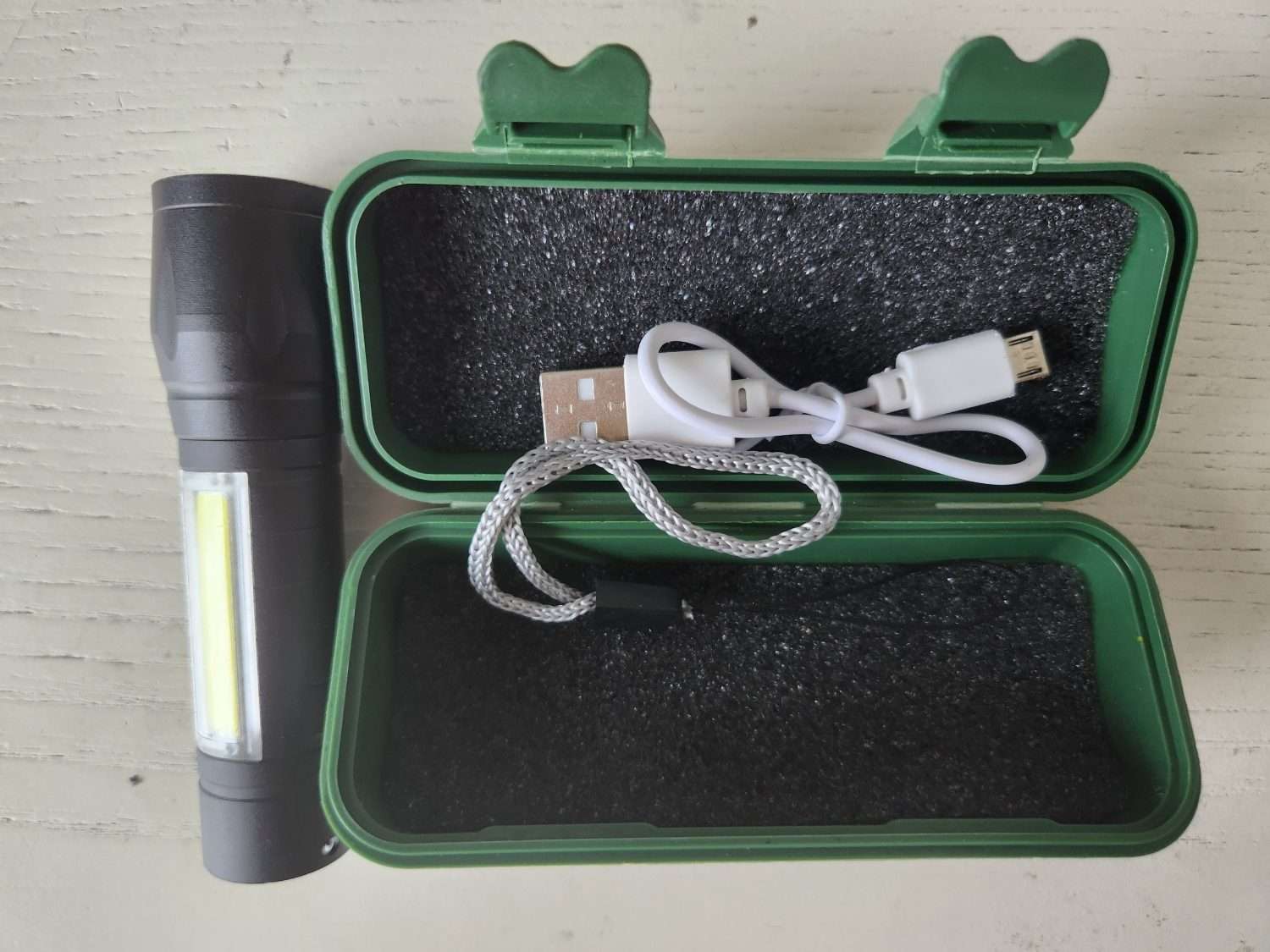 USB Șarjlı 3 Kademeli El Feneri Kamp - Görsel 2