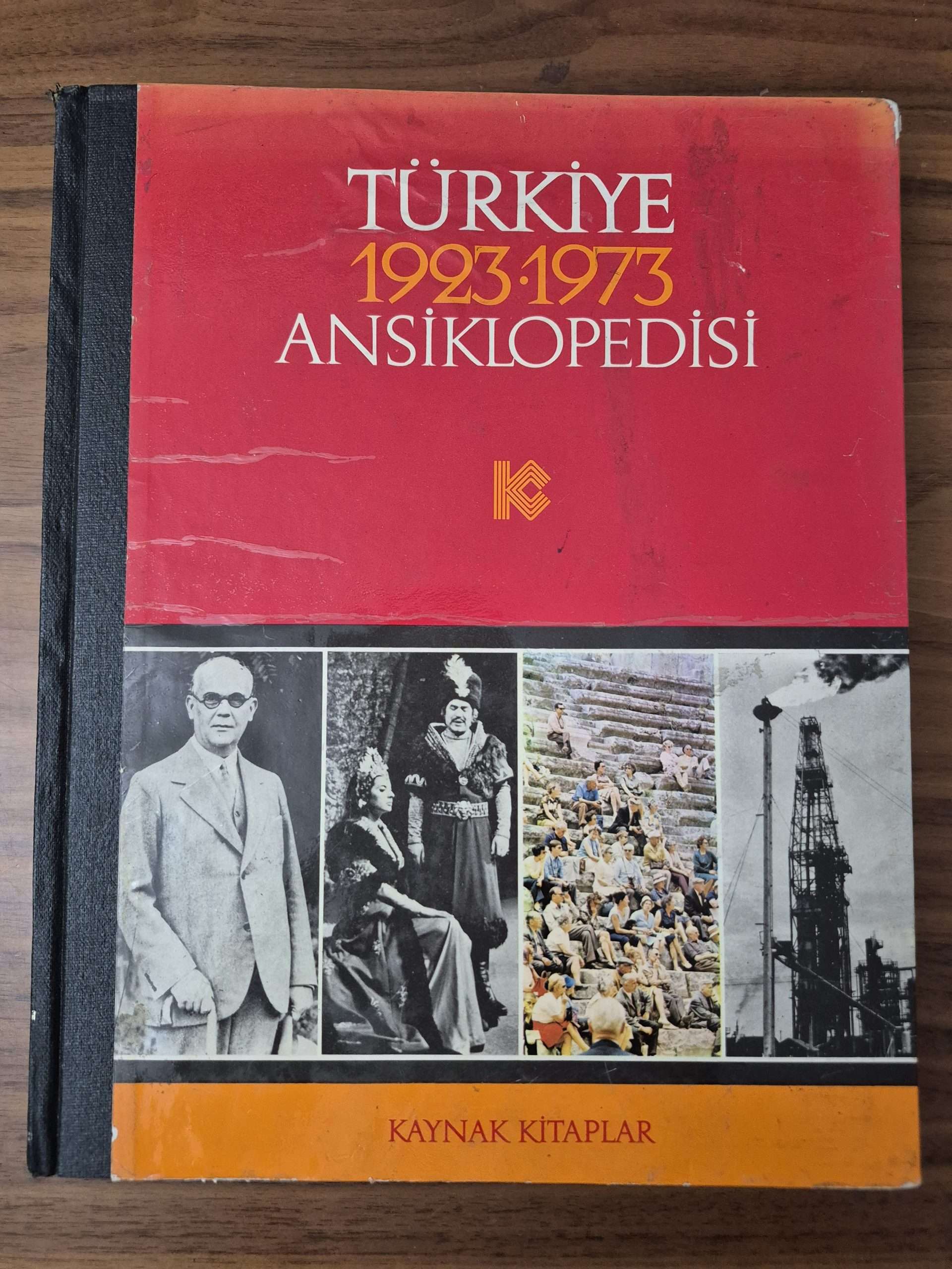 2026/01/1000075721-scaled.jpg 350 Sayfa Türkiye Ansiklopedisi 4 - Görsel 1